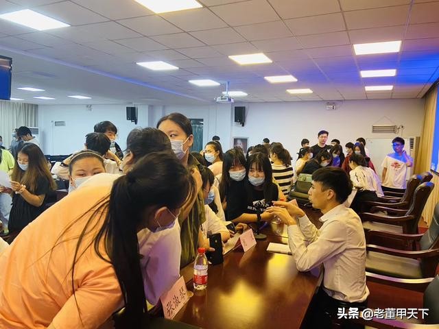 郑州白求恩医学院毕业,白求恩医学院郑州实习