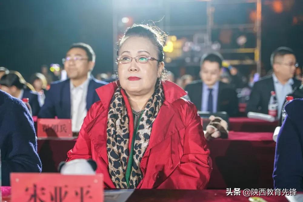 西安铁道职业学校2020迎新生文艺晚会隆重举行