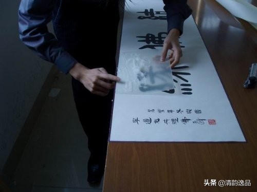 字画木框手工装裱全过程,字画装裱浆糊制作全过程视频