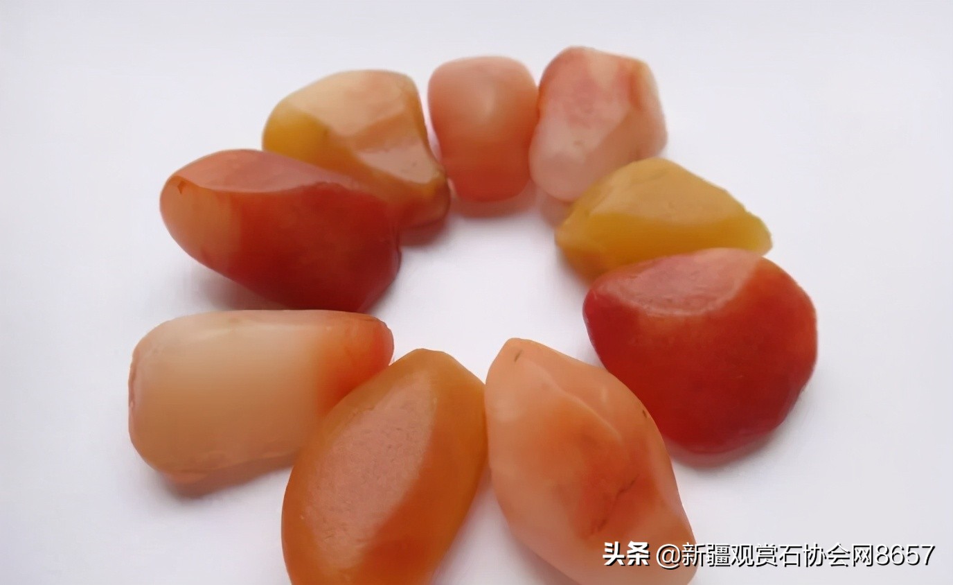 金丝玉有油润度吗,金丝玉功效寓意