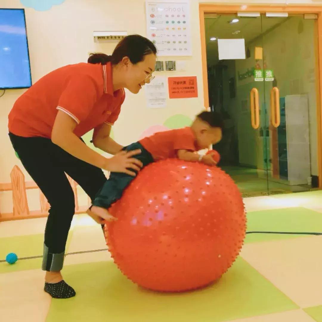 问答｜61MaMa×Nina老师，5分钟让你了解托育早教