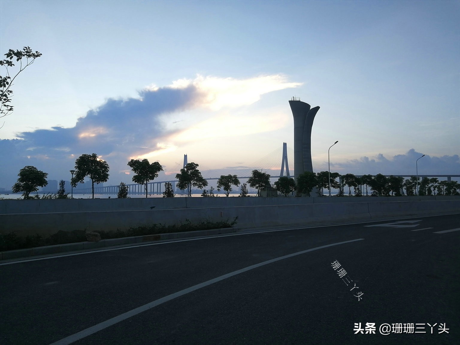 湛江鼎龙湾4期海景房优缺点,湛江旅游住宿海景房推荐