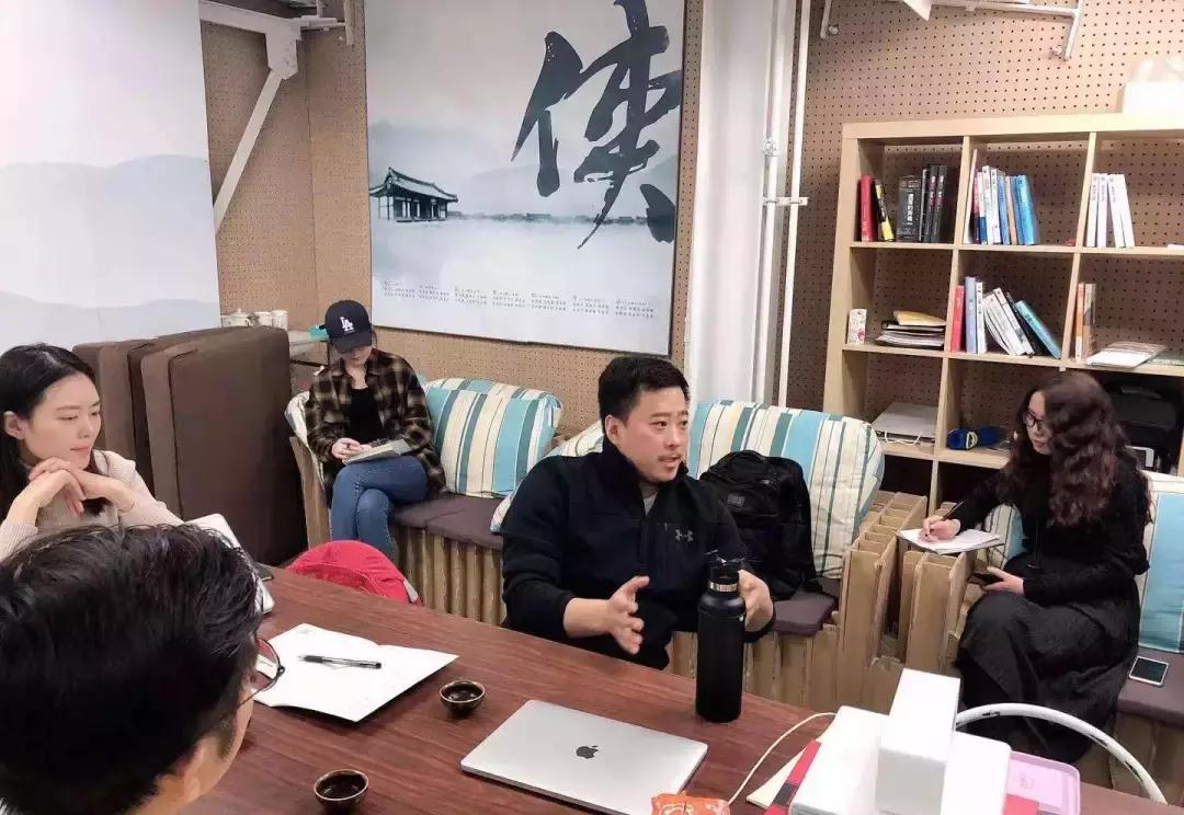 李嘉诚10亿投资,李嘉诚10万亿资产真的吗