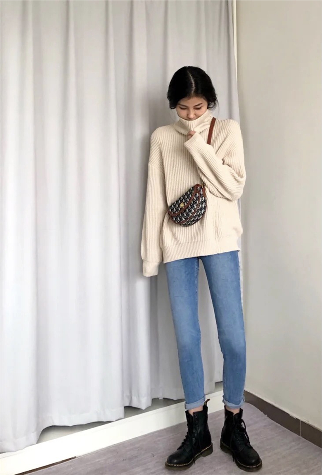 马丁靴怎么选一双搞定99%秋冬穿搭,短筒马丁靴搭配什么裤子好看