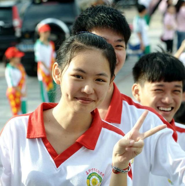 上大学选错专业可以重新考吗,选错专业可以转专业吗