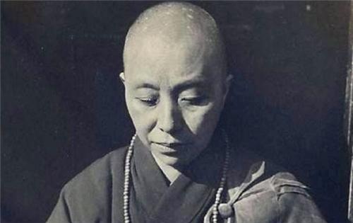 浙江有位尼姑还俗,嫁给大22岁的丈夫,生下一子成天下闻名的总统