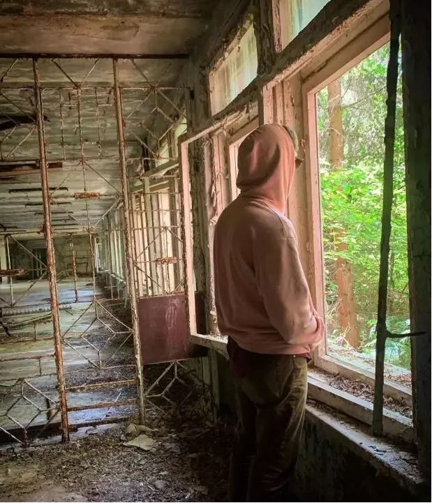 瀹滃鍦伴渿灏戝コ,瀹滃鍦伴渿濂冲