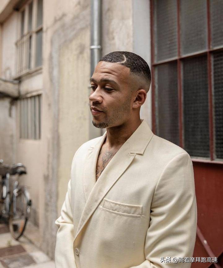 足球先驱人物,足球新时代的领军人物