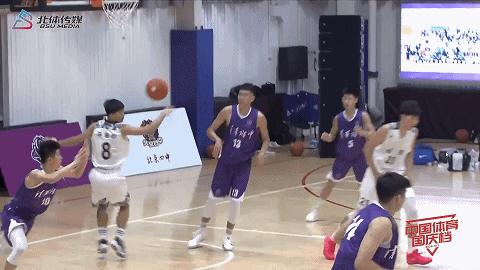 四战全胜！校园篮球击败职业梯队！清华附中夺冠，石奎MVP