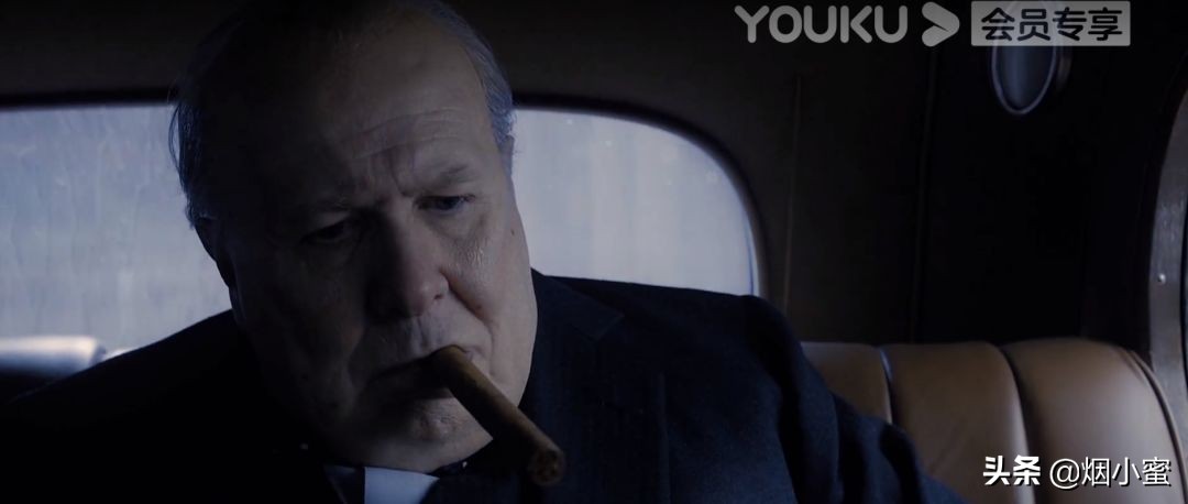 丘吉尔至暗时刻绝不撤退,丘吉尔至暗时刻转折点