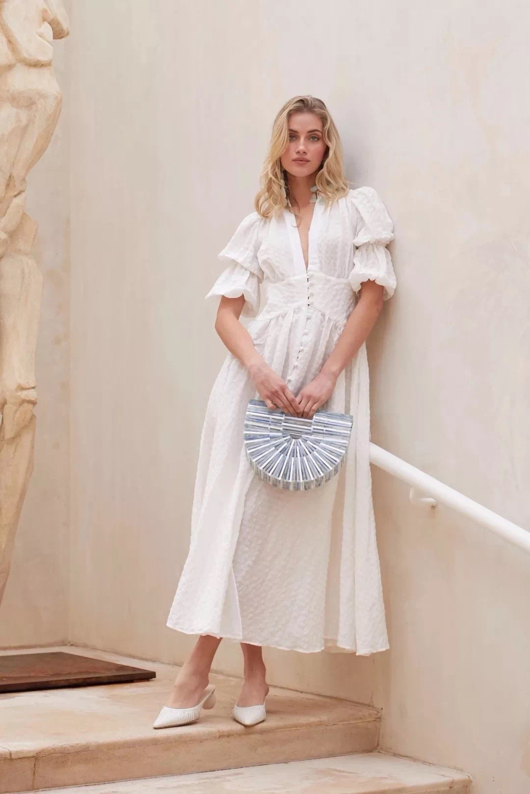 今年春夏穿什么小白鞋好看,好看百搭的小白鞋推荐不撞款