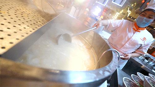 寰愬窞涓滃尯璐墿娈垮爞,寰愬窞涓滃尯浜烘皵璐墿涓績