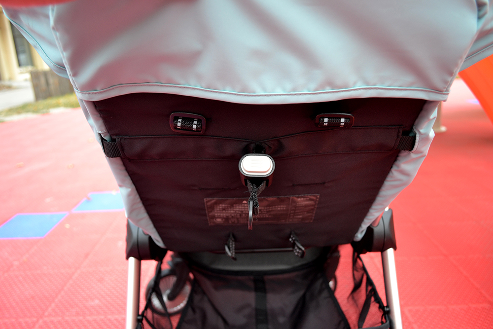 婴儿车推荐可坐轻便遛娃神器,可坐可躺一键折叠婴儿车怎么用