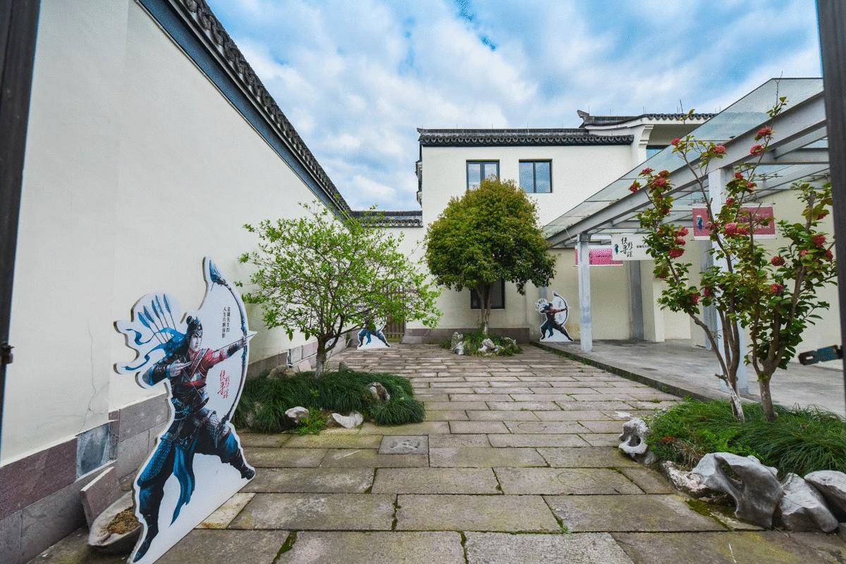 海宁盐官百里钱塘观潮景区攻略,浙江嘉兴海宁市盐官古镇百里钱塘