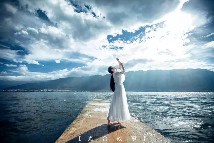 不为天涯相随,只愿君心相知