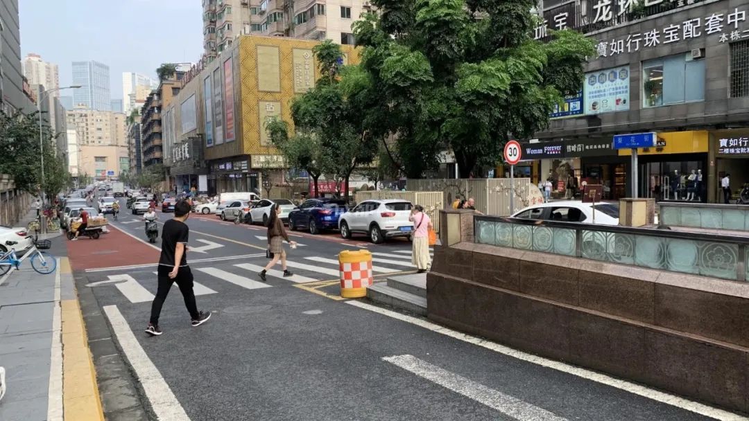 天府红天府广场路线,从天府广场到天府红