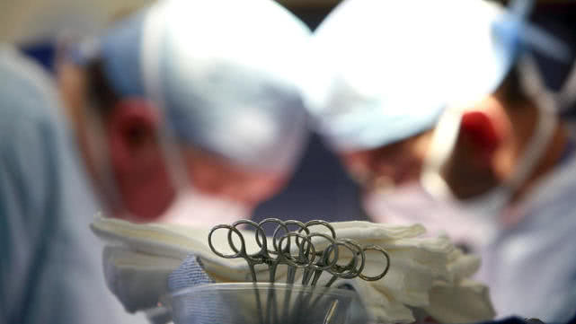 未经允许切除患者正常器官,医生私自切除逝者器官家属被立案