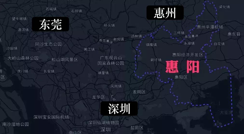 与深圳一河之隔的香港,与深圳一江之隔的城市