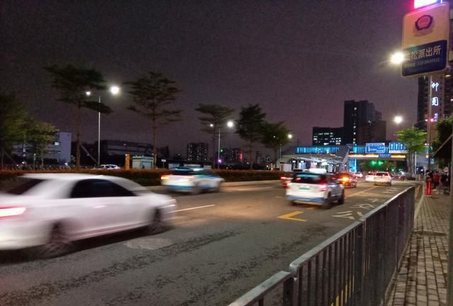 深圳观澜富士康南门夜景,富士康真实夜景