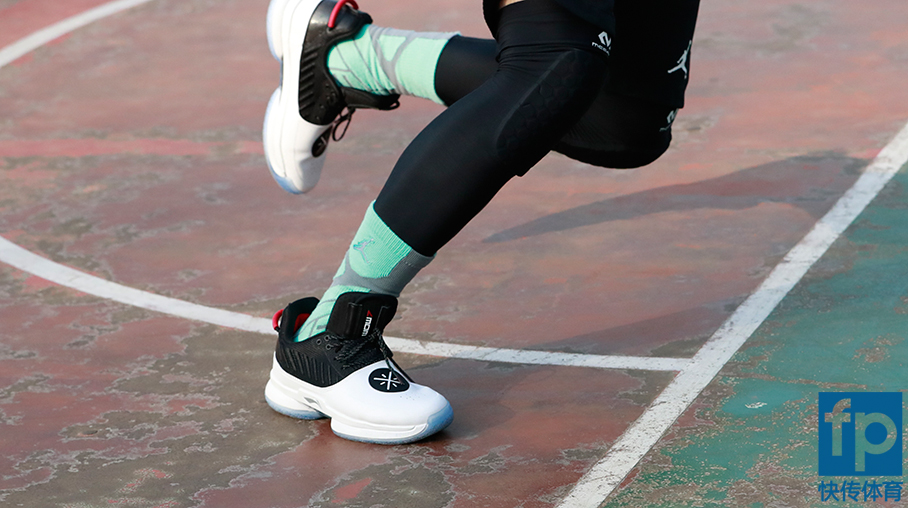 李宁篮球鞋韦德之道7,李宁韦德之道裂变7测评