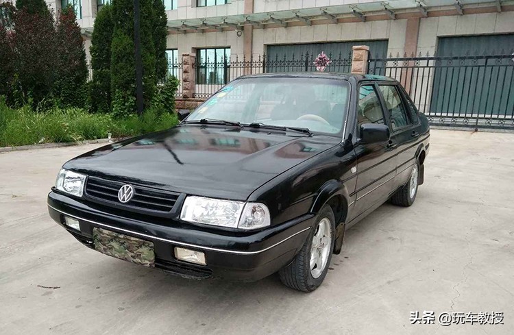 有路必有丰田车广告,车到山前必有路丰田车