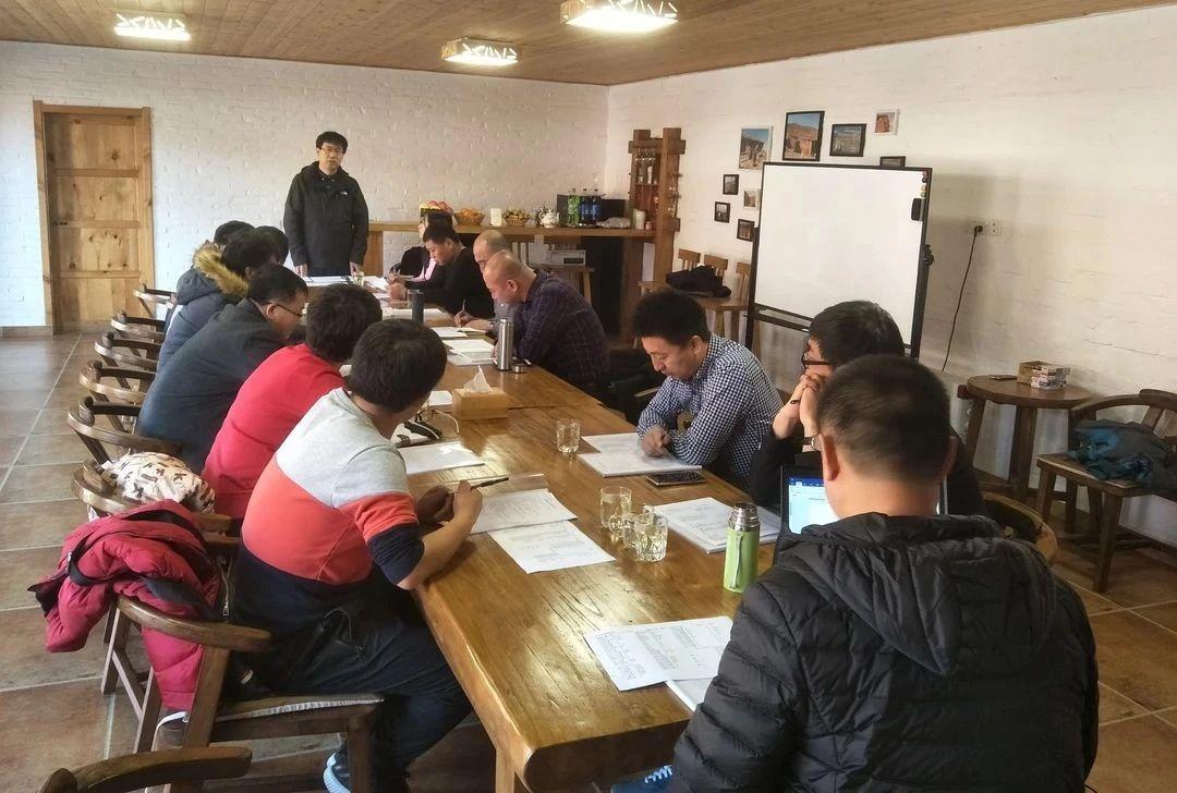 走进学者型院长的思维花园  专访明安星动物医院院长刘德