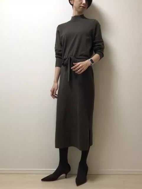 冬季无袖连衣裙怎么搭配,冬季粉色连衣裙打底裤搭配