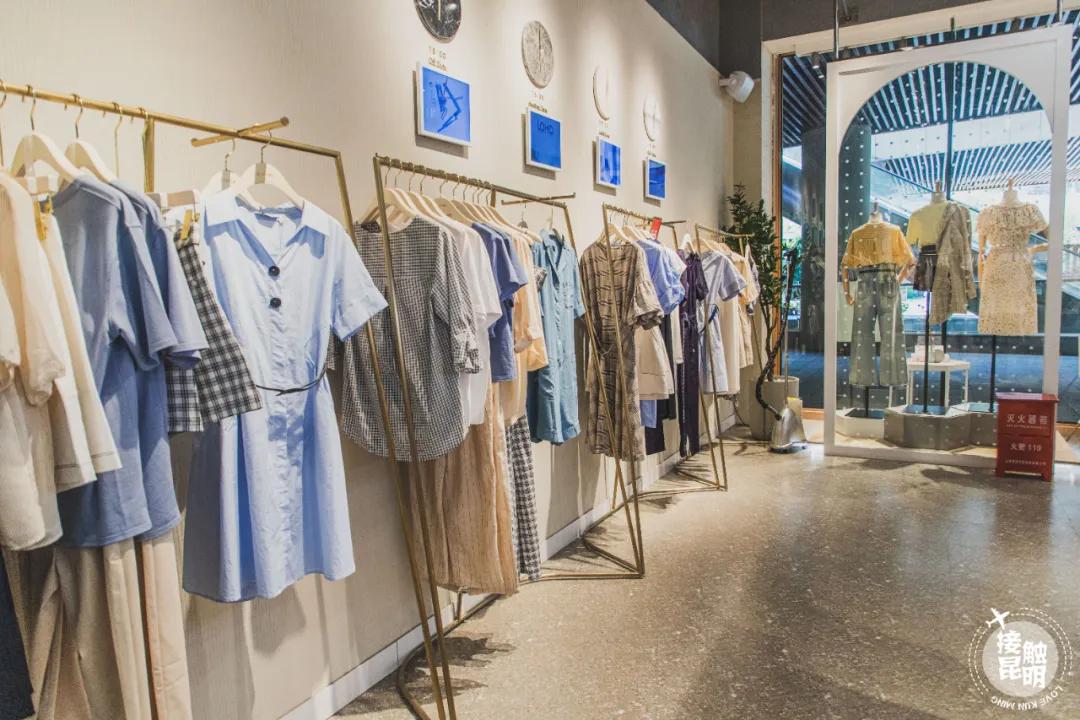 昆明人是如何释放爱意的?看到第一个我就柠檬了