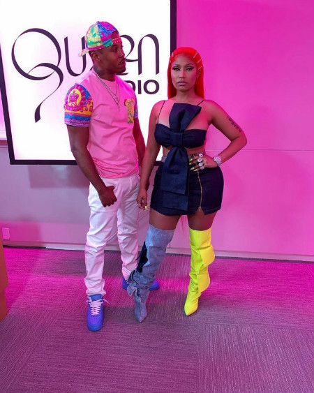 嘻哈风彩色着装,嘻哈色彩潮牌服饰