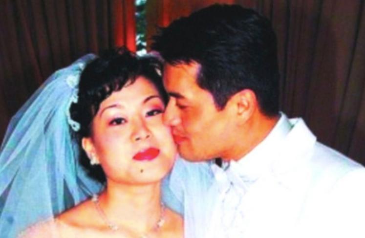 吕良伟三段婚姻,吕良伟喜欢周海媚还是邝美云