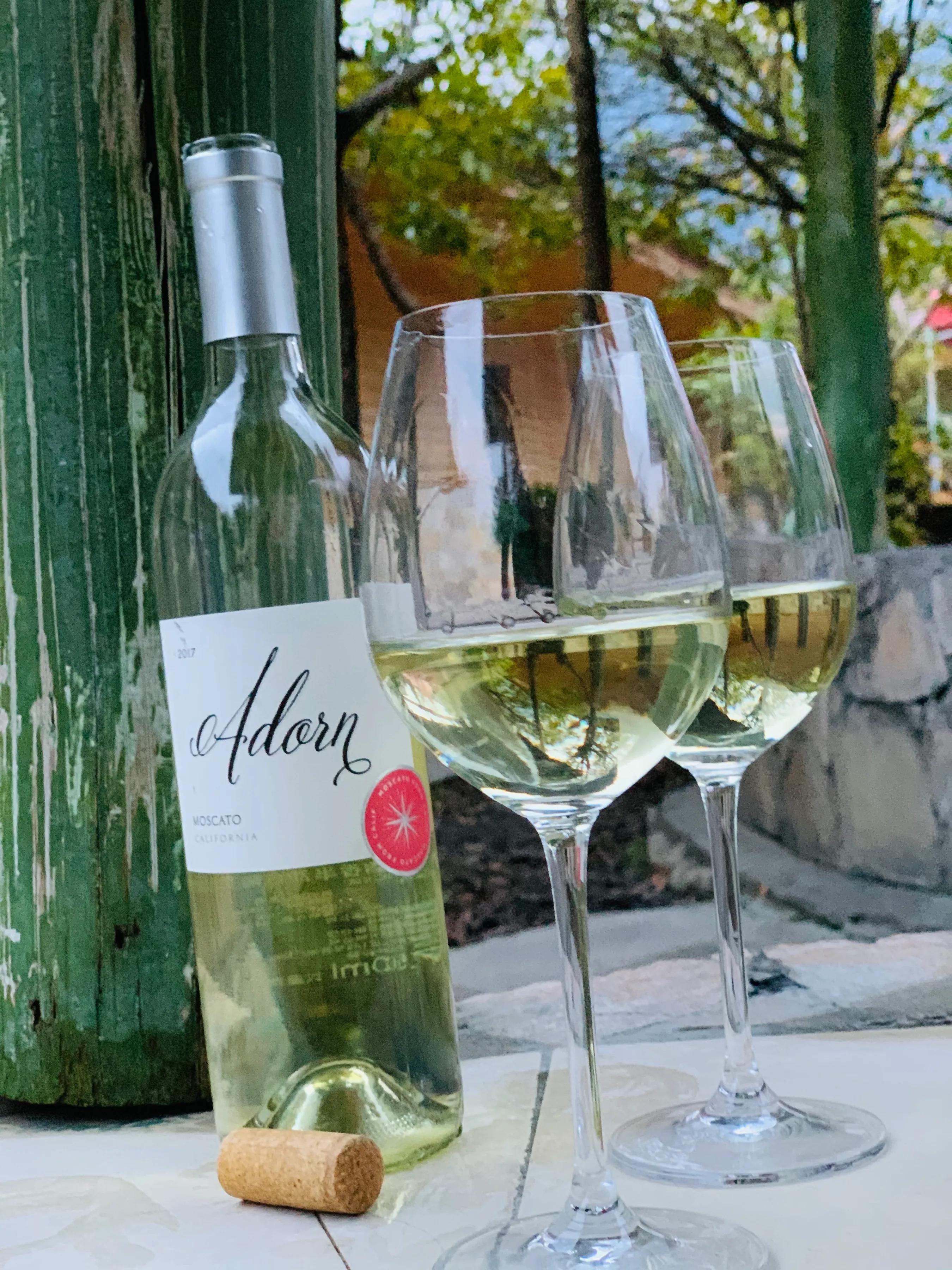 海螺沟燕子沟旅游攻略,海螺沟和燕子沟哪个更值得去