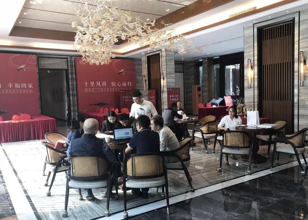 博洛尼又搞事情，碧桂园十里江南社区服务店开始营运