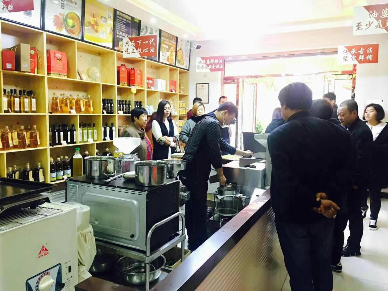 实体粮油店现状,粮油店生意惨淡