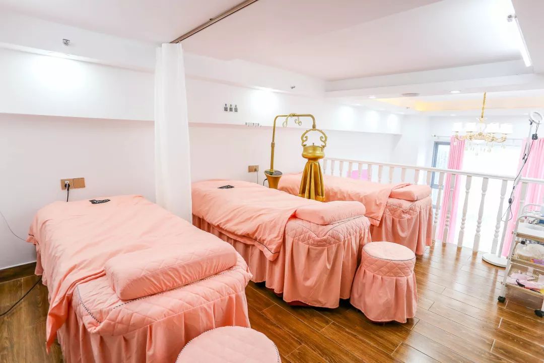 免费体验毛孔清洁图片,脱毛脸部清洁女