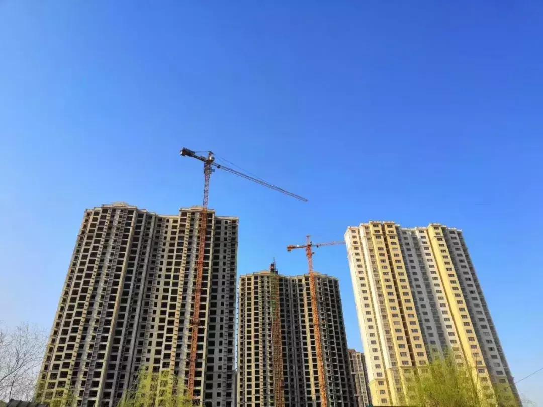 浐灞桃花潭烂尾楼,西安浐灞阳光100阿尔勒房价