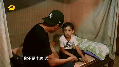 这个曾拯救了刘烨的女人上热搜了,结婚12年甜蜜如初,一双儿女人见人爱