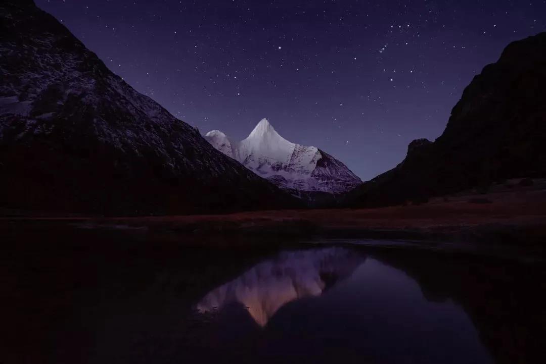 南极孤独雪山风景,小众但雄伟的雪山
