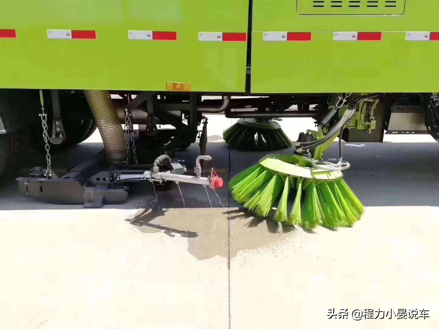 东风天锦8吨洗扫车生产厂家,东风天锦小型洗扫车厂家