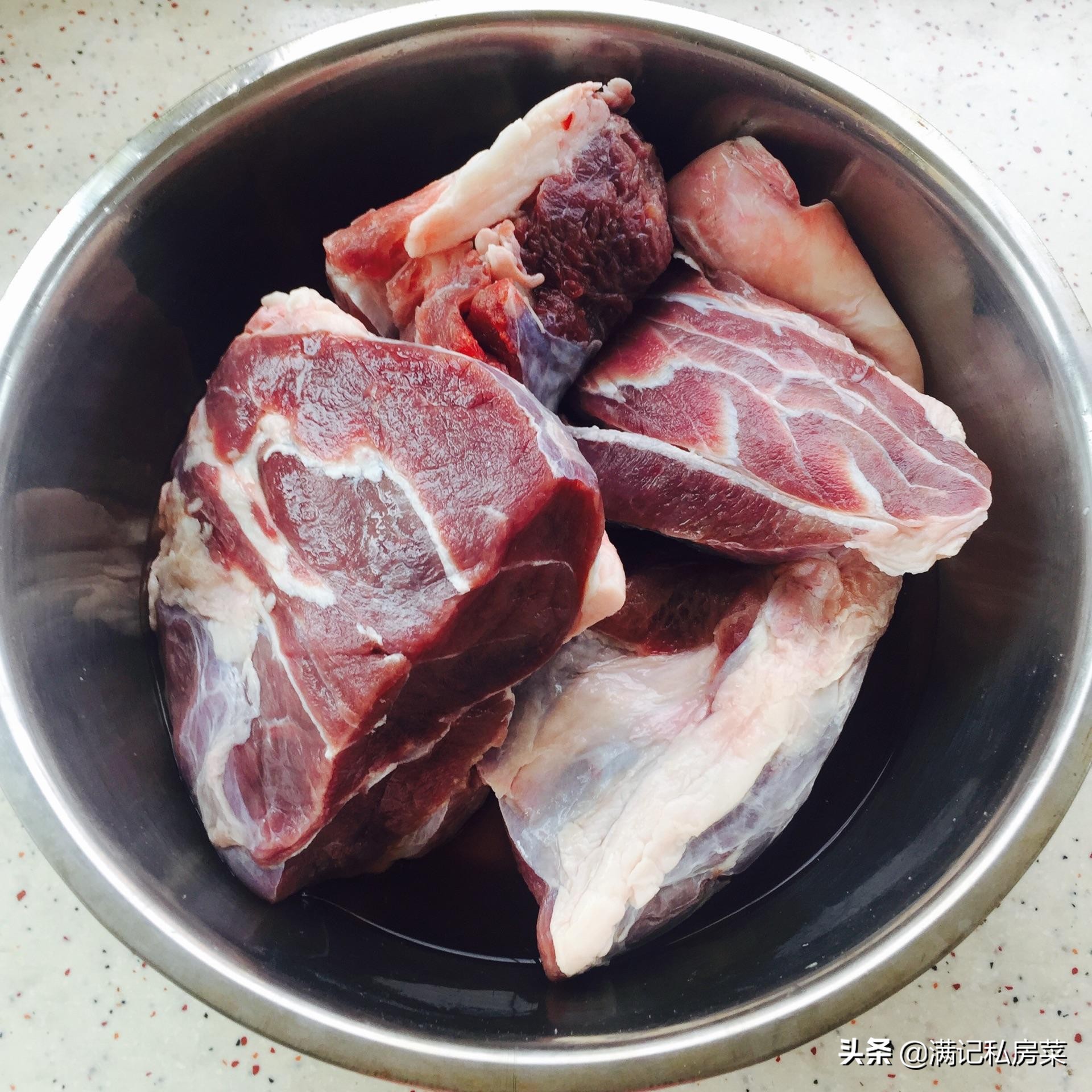 正宗酱牛肉的做法百年秘方大公开,最正宗酱牛肉做法掌握这3个秘诀