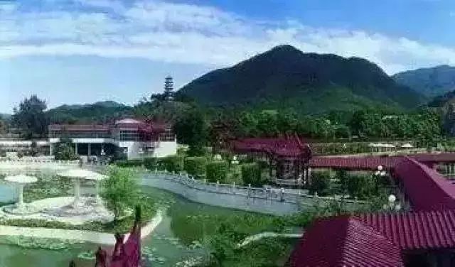 肇庆市四会山湖生态旅游度假景区,四会山湖温泉度假村