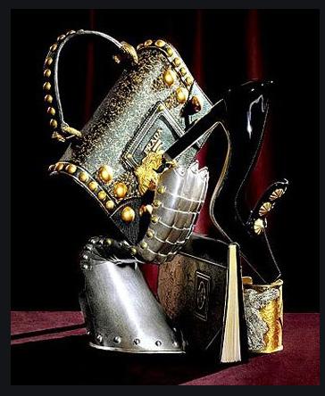 背仿大牌的包包尴尬吗,背高仿容易被看出来吗