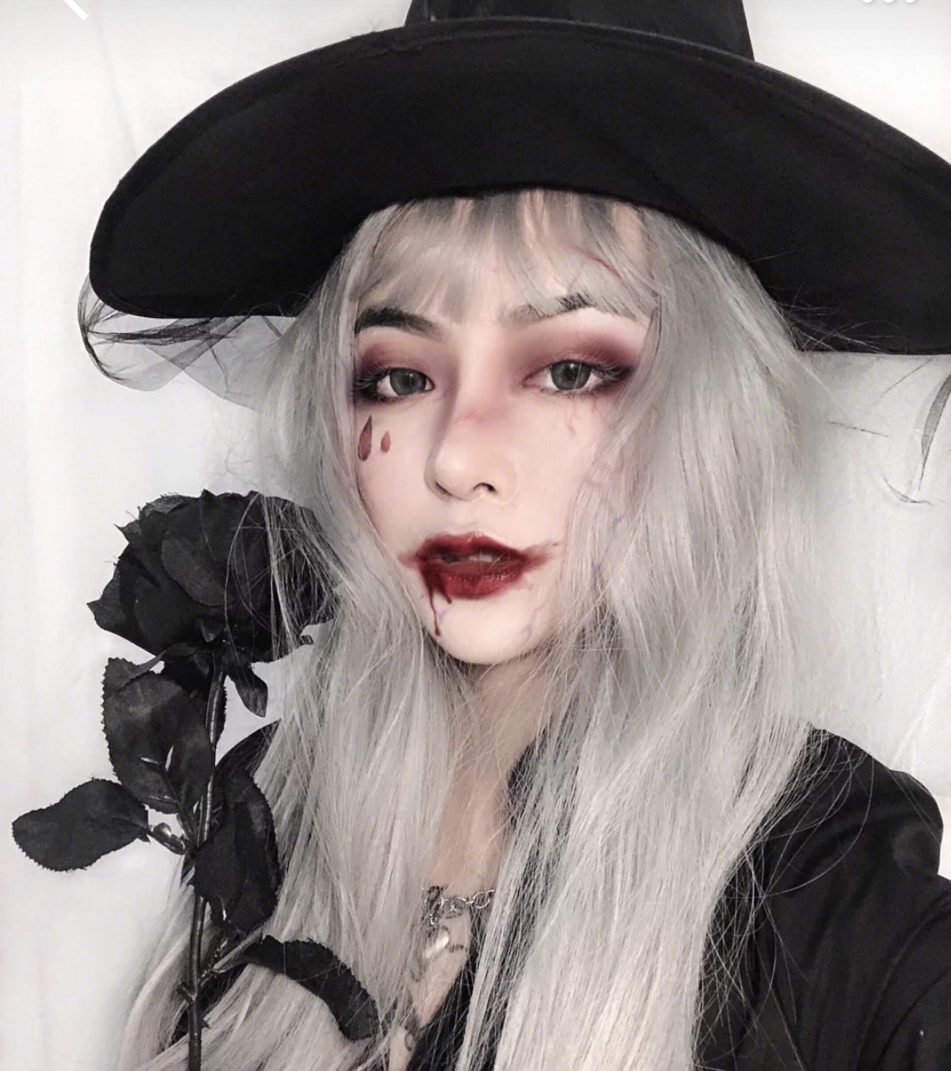 美妆教程万圣节小恶魔妆容,美妆博主万圣节妆容眼影推荐