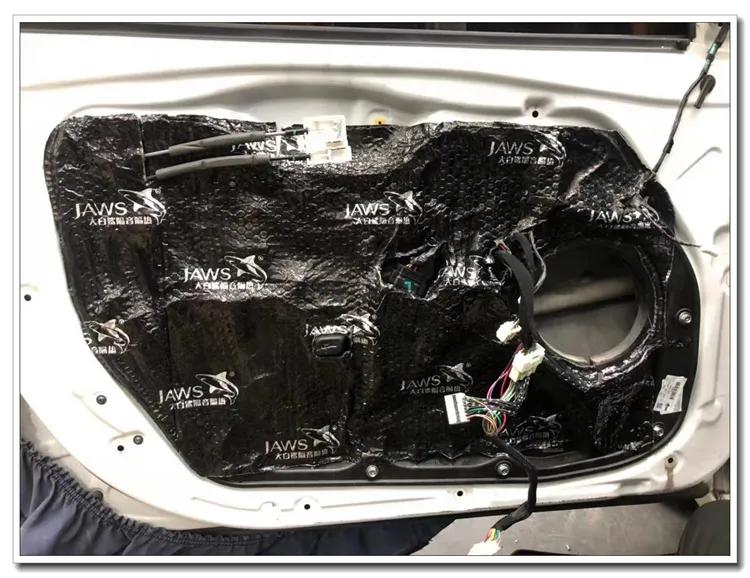 汕头汽车音响改装宝马,汕头专业汽车音响改装年轻人