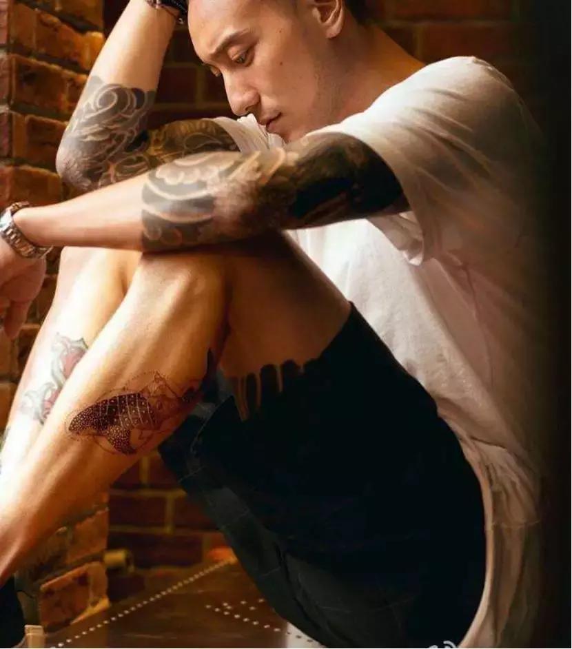 女作家艾小羊的公众号 (艾小羊新书全部小说全集在线阅读)