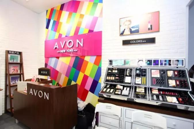 “洋货”入侵⑥|沉寂已久,雅芳重归战场,你看好吗?