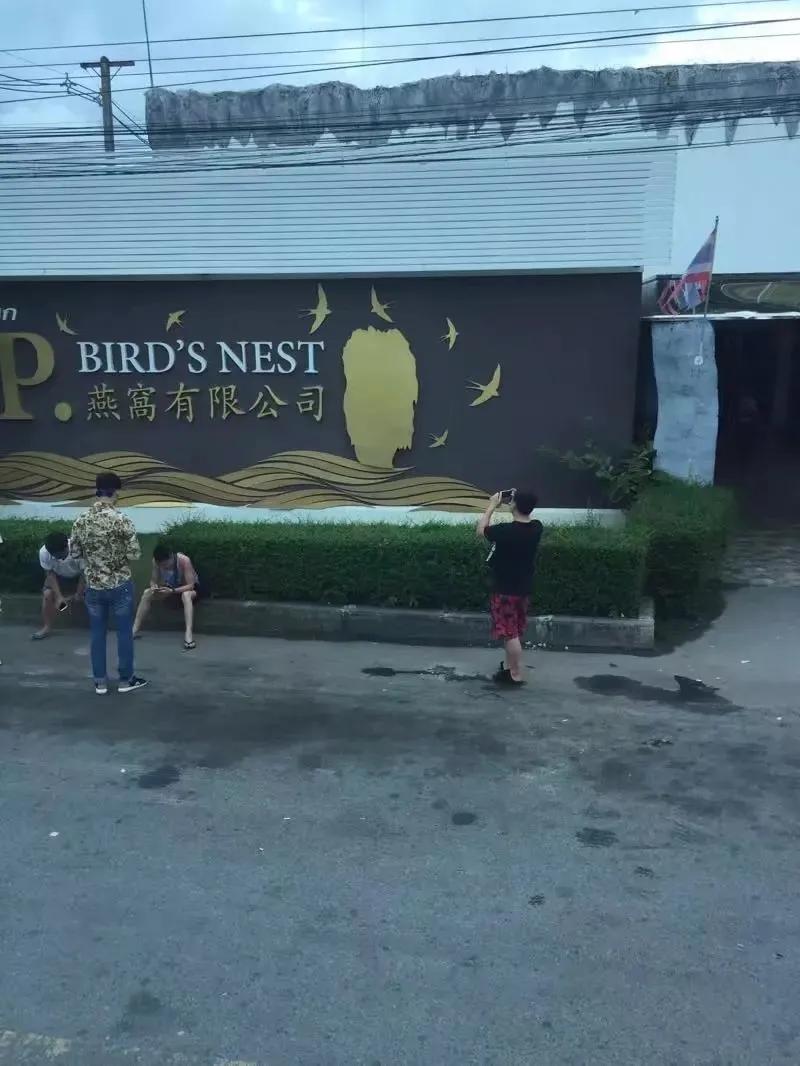 在普吉岛旅游的一天,普吉岛最后一天购物