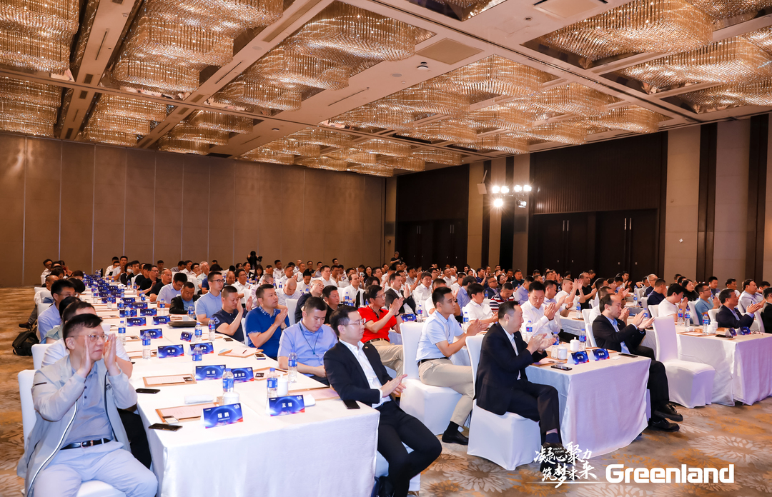 热烈祝贺金桥地板荣获绿地控股集团“优秀供应商”称号