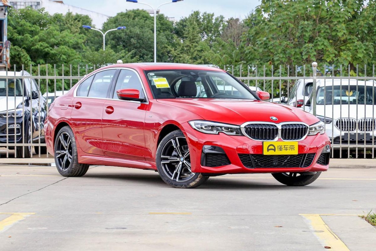 23款宝马3系320li几公里会烧机油,宝马3系烧机油如何处理