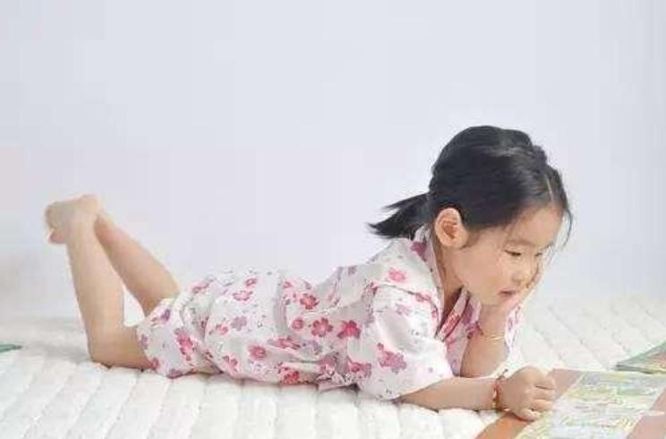 给宝宝做夏季的睡衣教程最简单,宝宝睡衣做法及图解