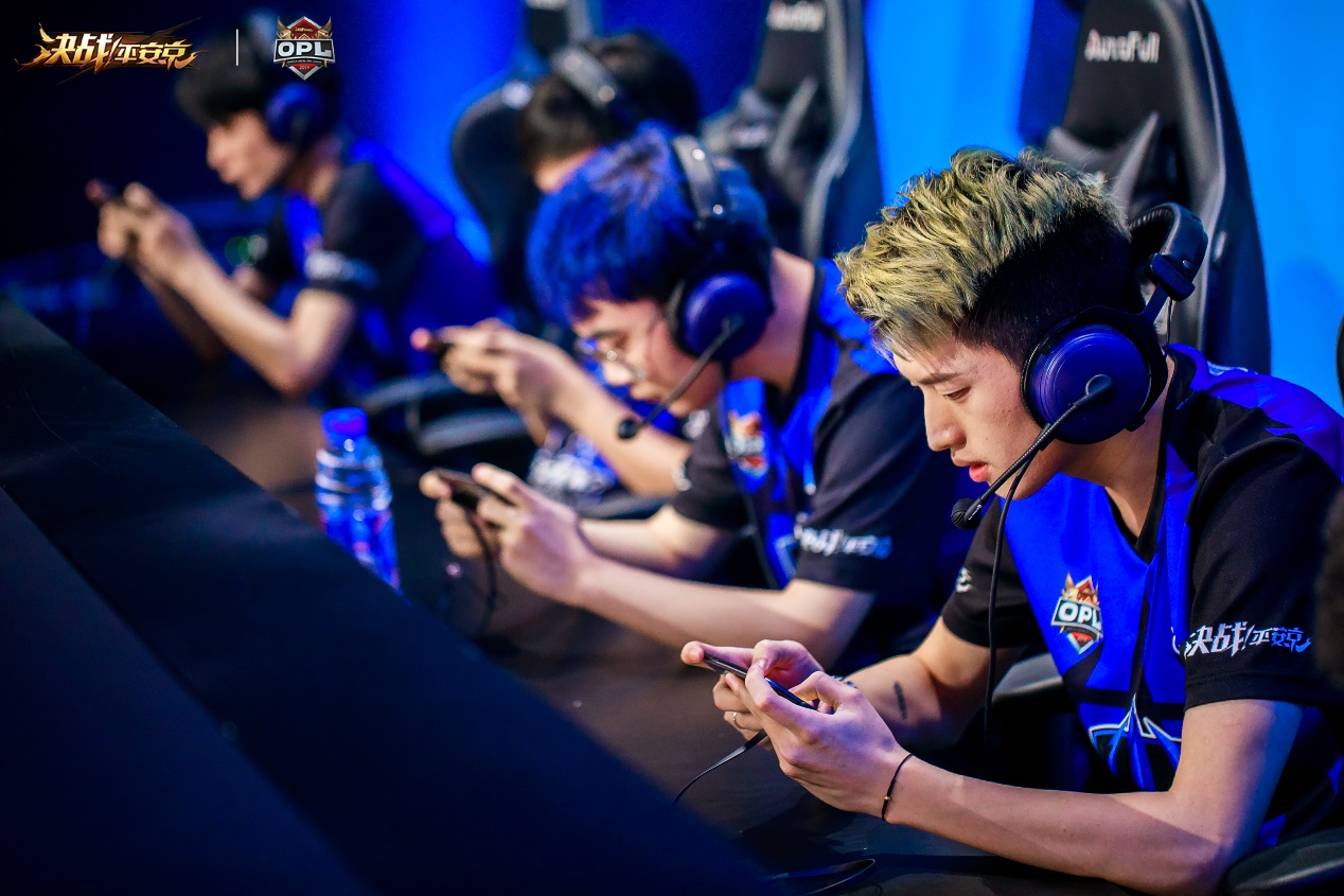 决战平安京：乘风破浪，逆境重生——OG战队专访